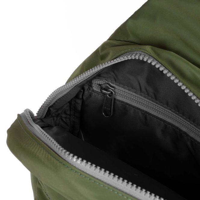 Huvudbild Roka Slingbag Willesden avacado